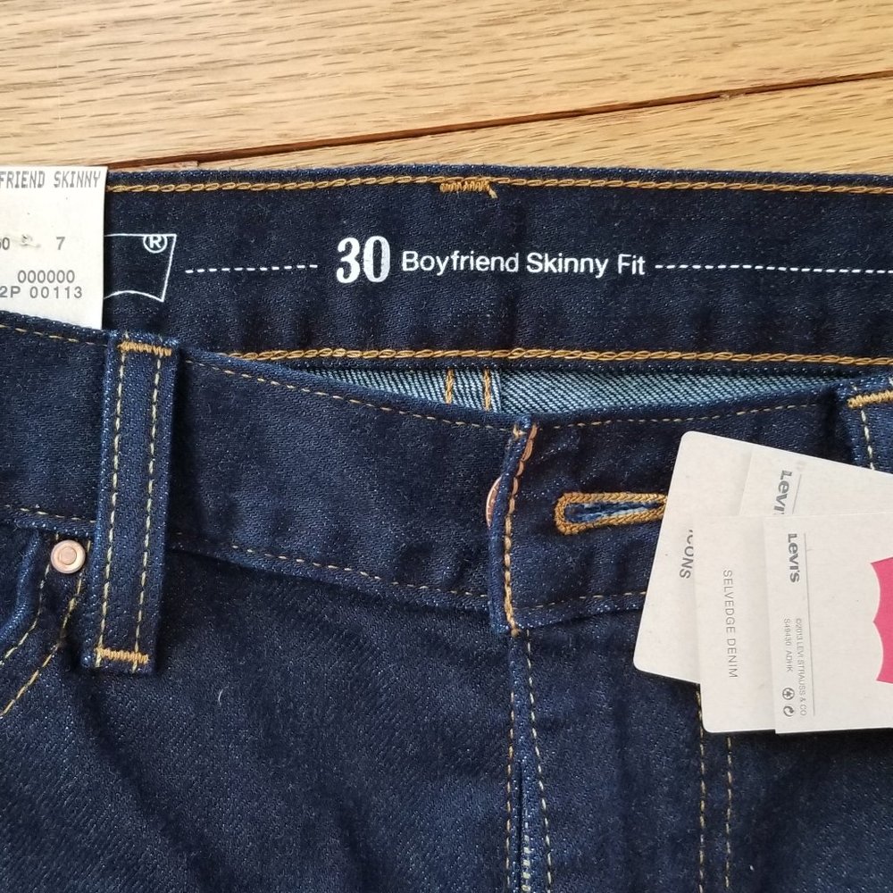 Levi's Selvedge Boyfriend Skinny Fit Jeans